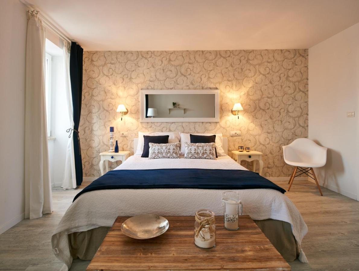 Old Town Splendid Apartments By Irundo Rovinj Exterior photo