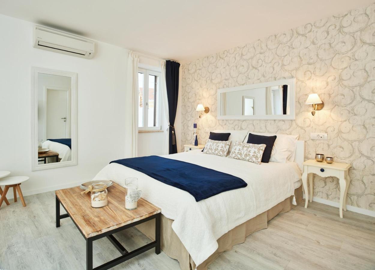 Old Town Splendid Apartments By Irundo Rovinj Exterior photo